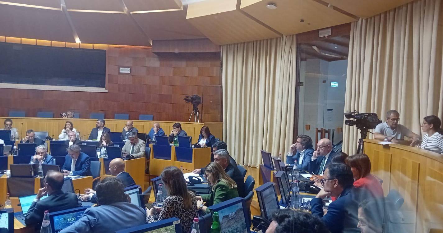 “Lá está o PS outra vez a chamar o Estado...”