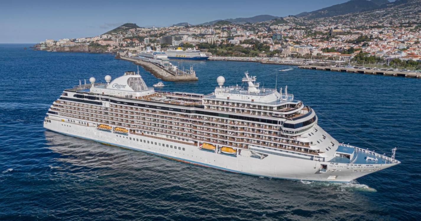 Casa cheia esta terça-feira no Porto do Funchal