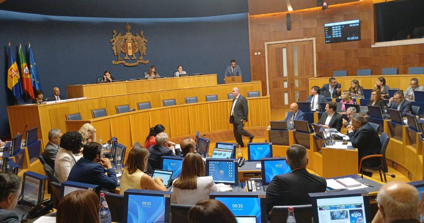 Sara Madalena sugere um altar para Élvio Sousa