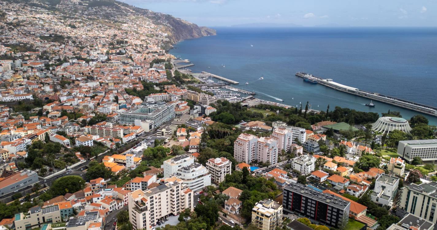 Triplicam as casas à venda na Madeira por mais de 4 milhões de euros