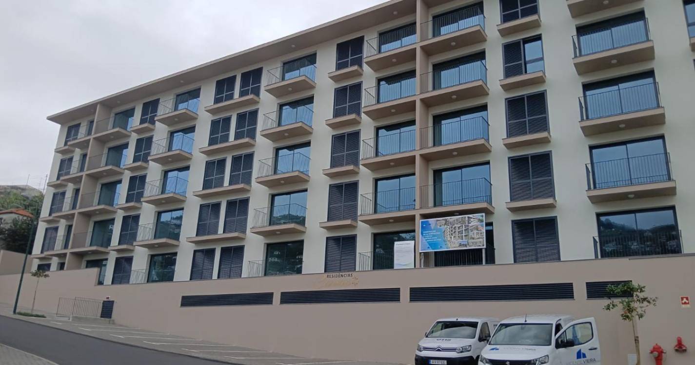 Governo Regional entrega 110 fogos ainda este ano em Câmara de Lobos