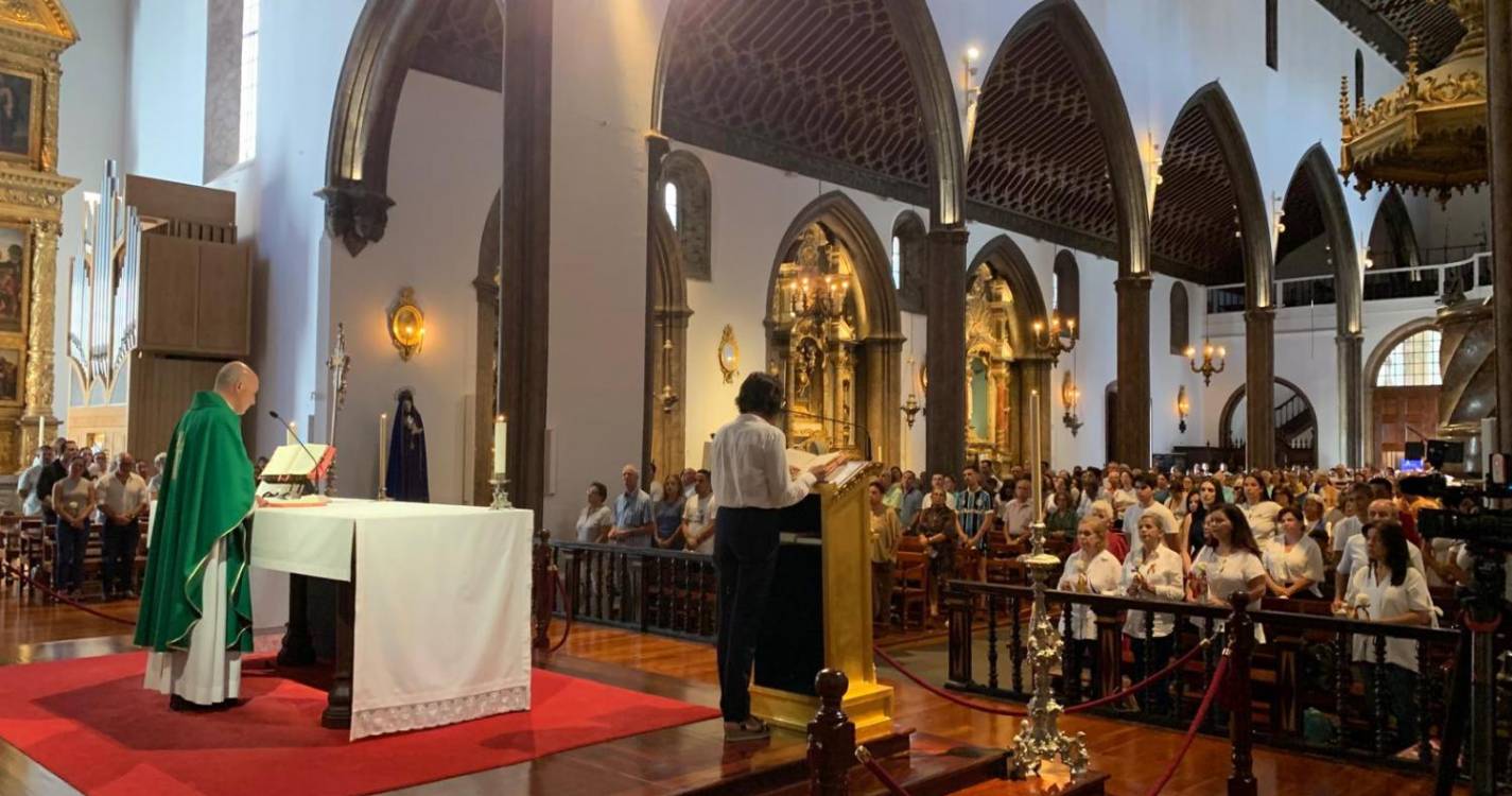 Sé enche para missa pela Venezuela