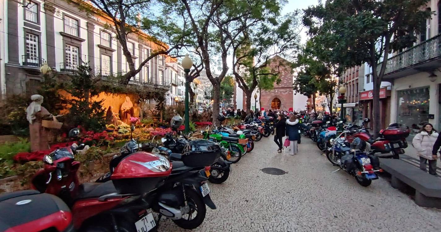 Motores fazem-se ouvir na Missa do Parto na Sé do Funchal (com vídeo e fotos)