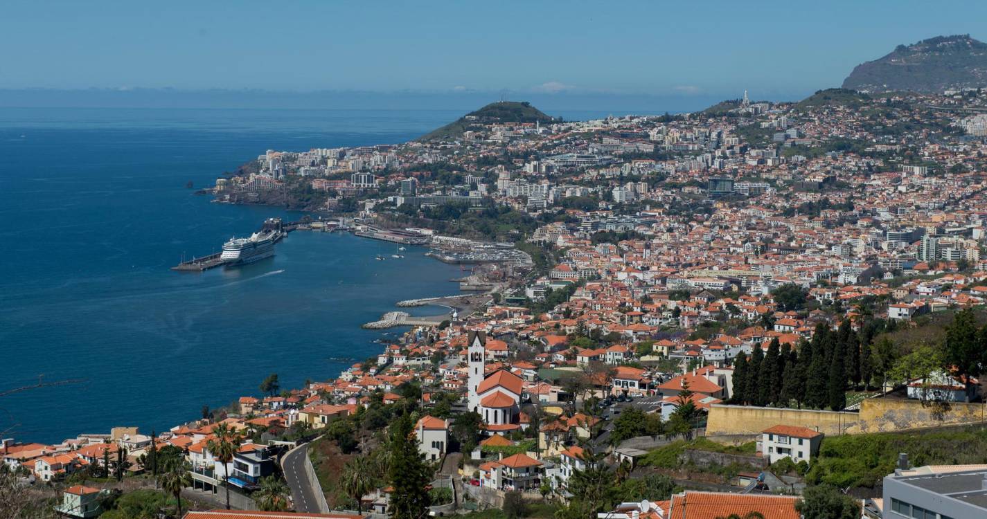 Habitação no Funchal exige mais de 100% do salário para comprar casa