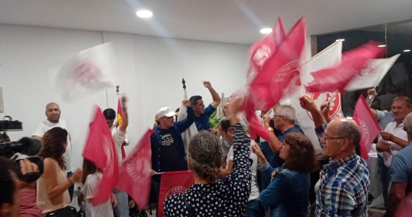PS festeja vitória em Machico