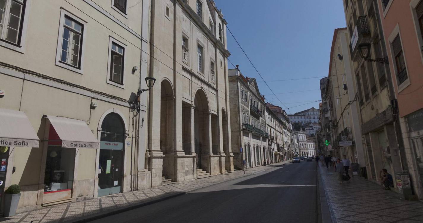 Colégio do século XVI da Rua da Sofia em Coimbra está à venda