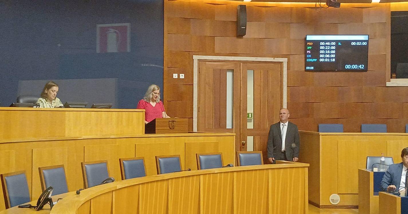 Prolongar a Via Rápida até o Porto Moniz