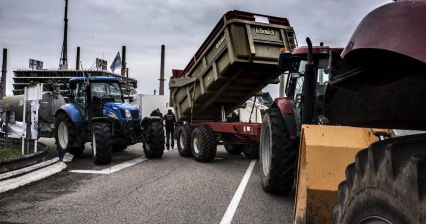 Mulher morre atropelada em protesto de agricultores no sul de França