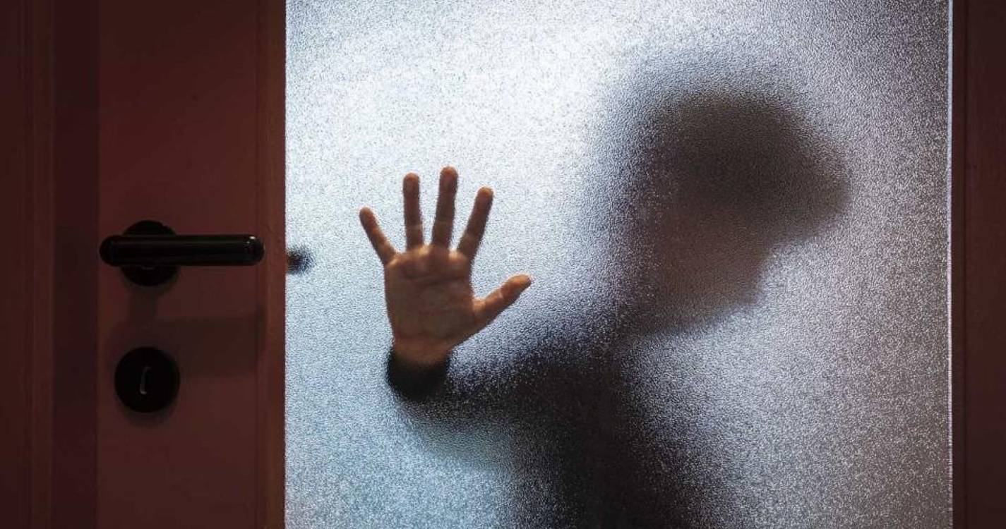 Sexagenário detido em Gaia por suspeitas de abuso sexual de menor dependente