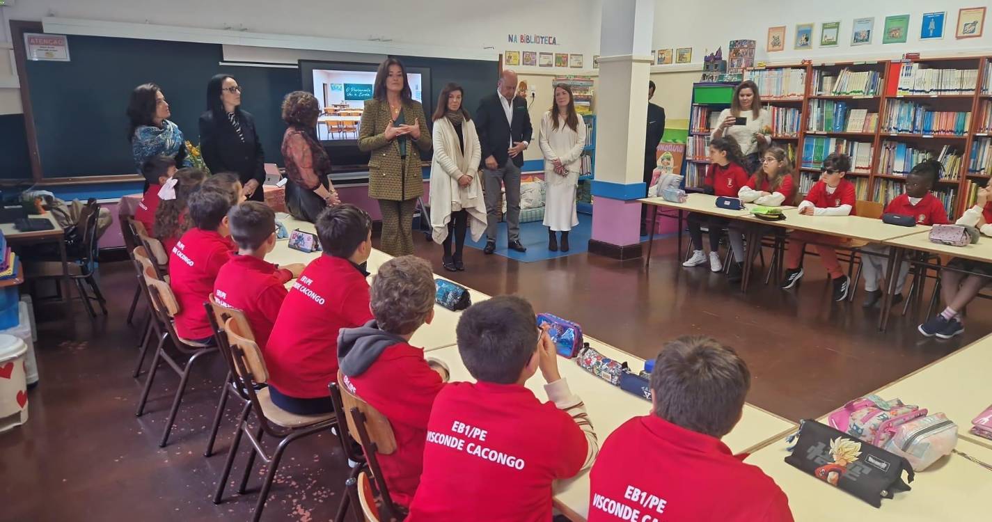 ‘O Parlamento vai à escola’ arrancou na EB1/PE Visconde Cacongo