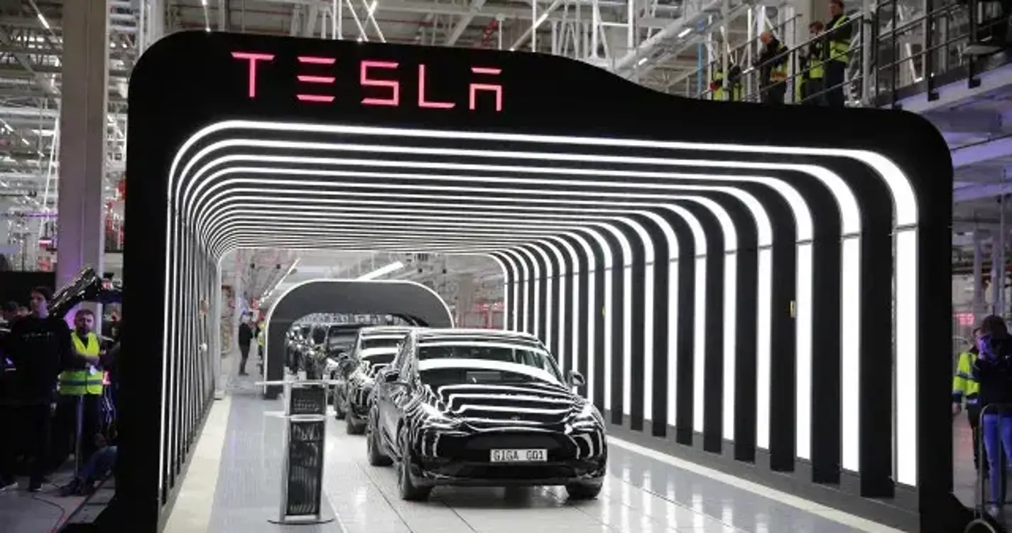 Vendas de veículos Tesla na UE caíram 50,3% em janeiro