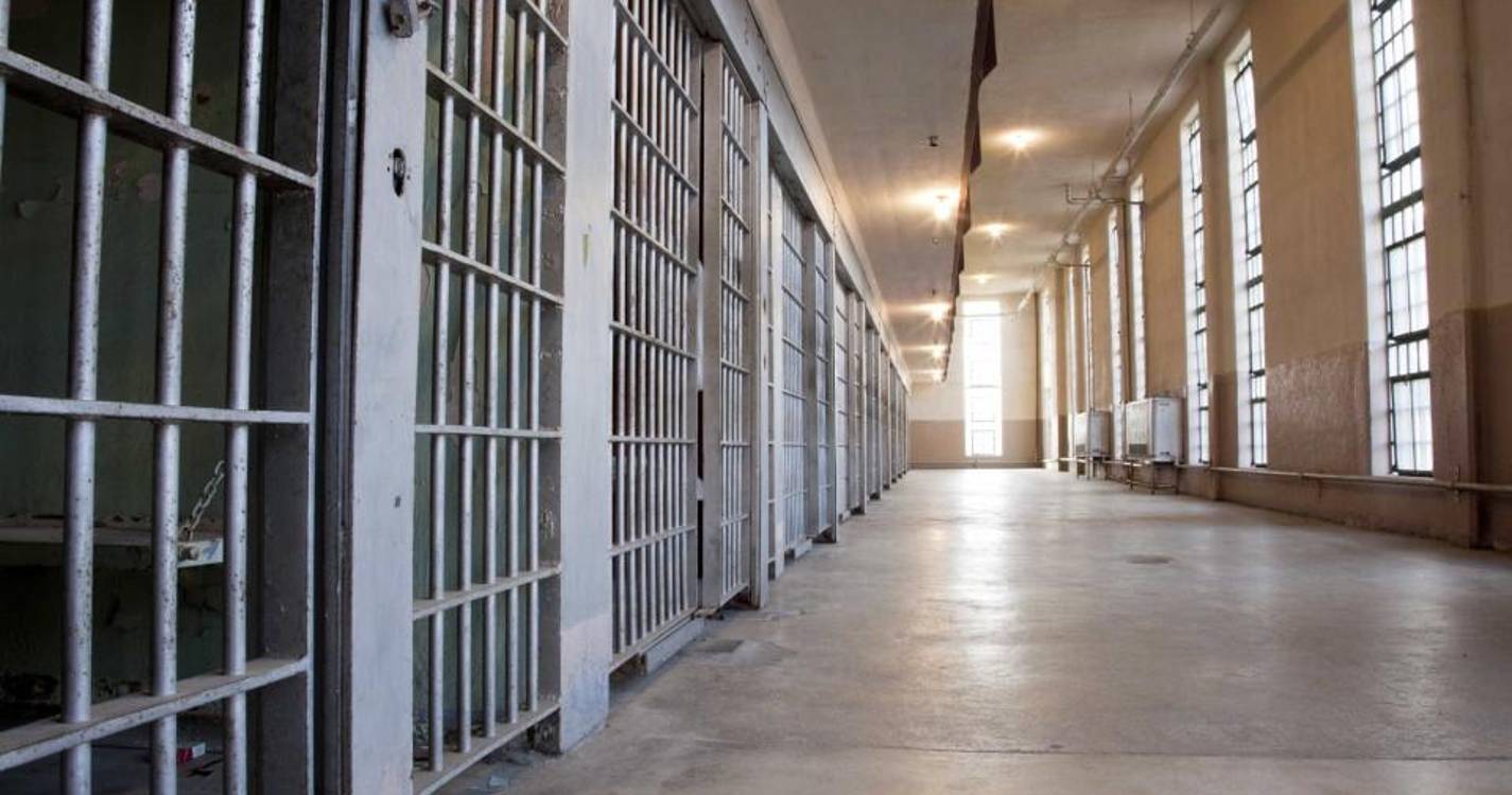 Prisão preventiva para mulher que agrediu mortalmente o companheiro em Olhão