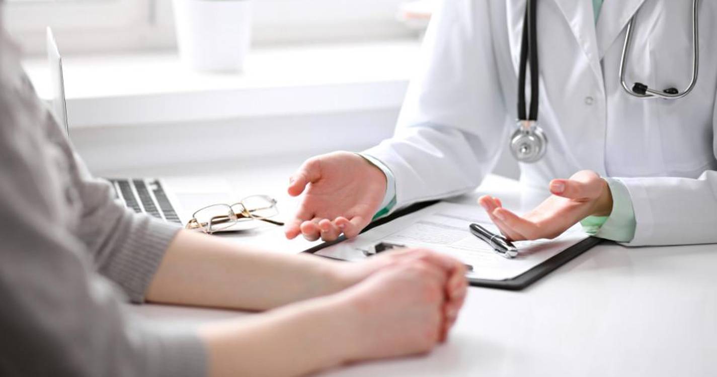 Governo vai abrir mais de 900 vagas para médicos de família