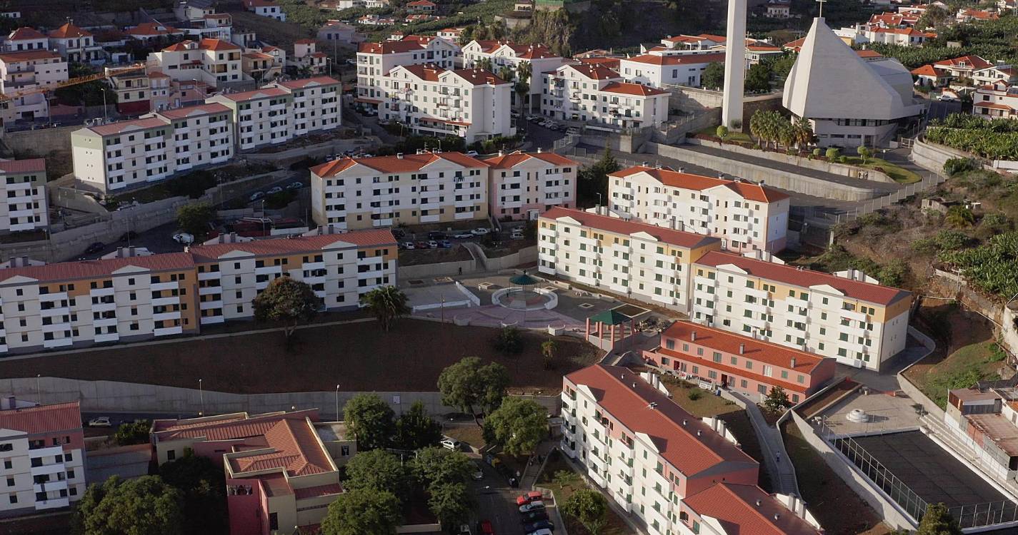 Rixa no Bairro das Malvinas motiva intervenção policial. Pelo menos uma pessoa hospitalizada