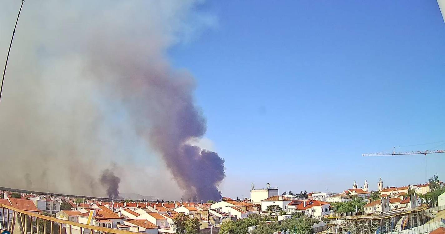 Incêndios: Autoridades estão a evacuar Pé da Serra em Nisa
