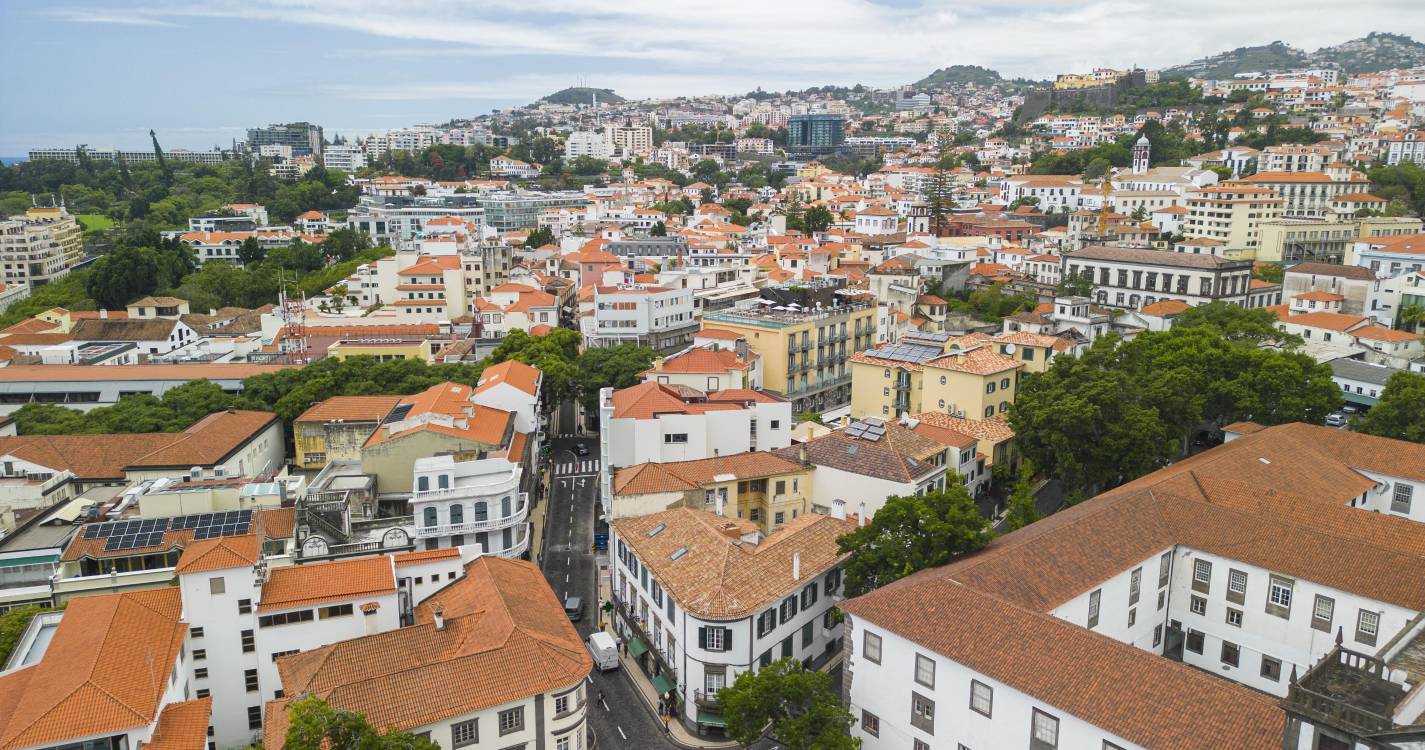 Economia regional desacelera, mas continua em crescimento