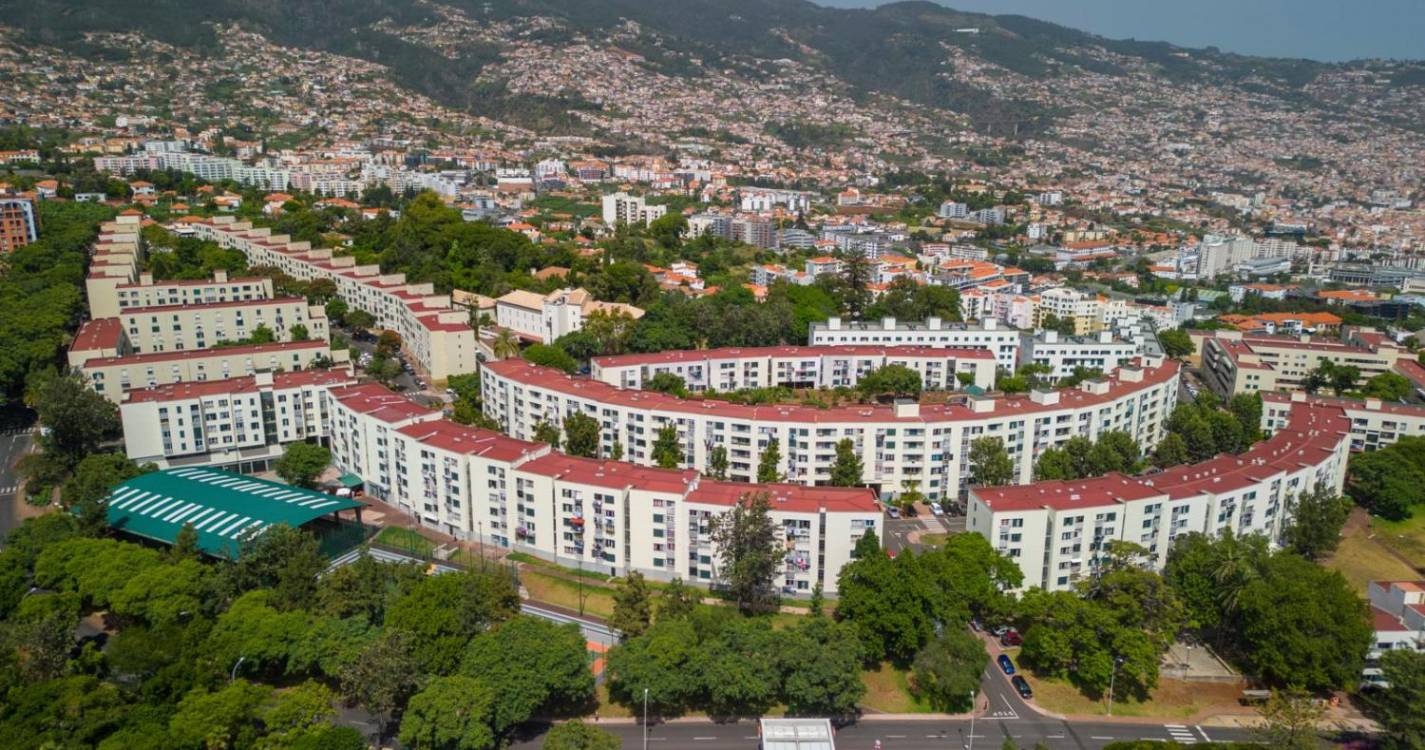 Região tem 5.703 fogos de habitação social em 1.563 edifícios