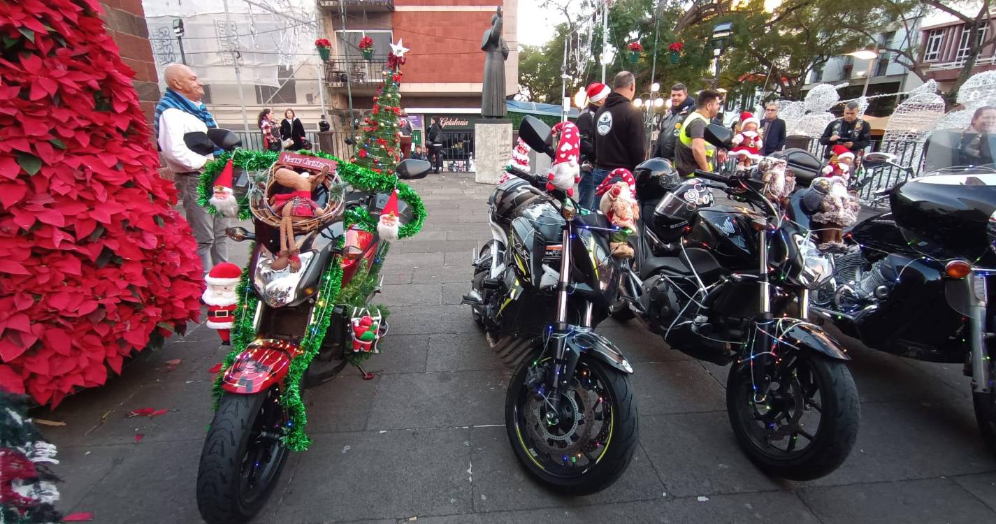 Motores fazem-se ouvir na Missa do Parto na Sé do Funchal (com vídeo e fotos)