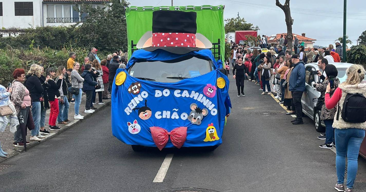 Cortejo folião já anima Festa dos Compadres em Santana (com fotos e vídeo)