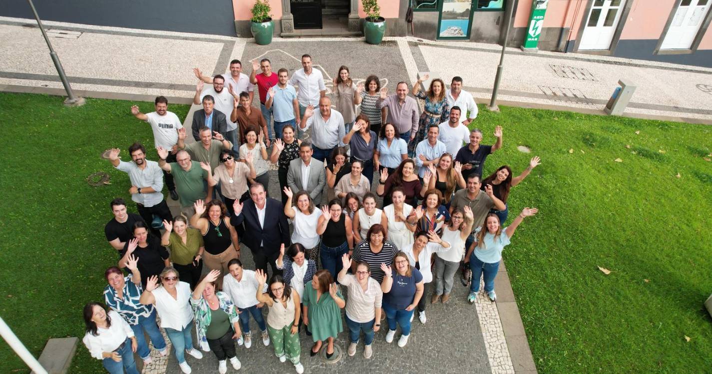 Funcionários da Câmara Municipal da Calheta despediram-se de Carlos Teles
