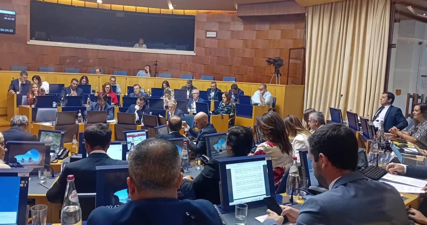 Oposição rejeita “golpada” do PSD