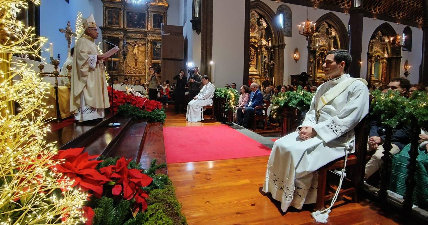 Novos sacerdotes tornaram-se hoje “a presença de Deus no meio do povo” (com fotos)