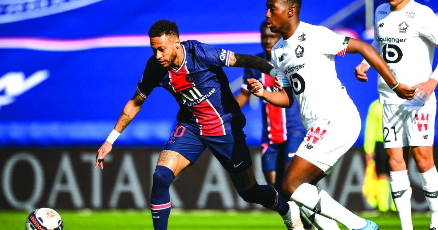 Ministério francês alvo de buscas em caso relacionado com transferência de Neymar