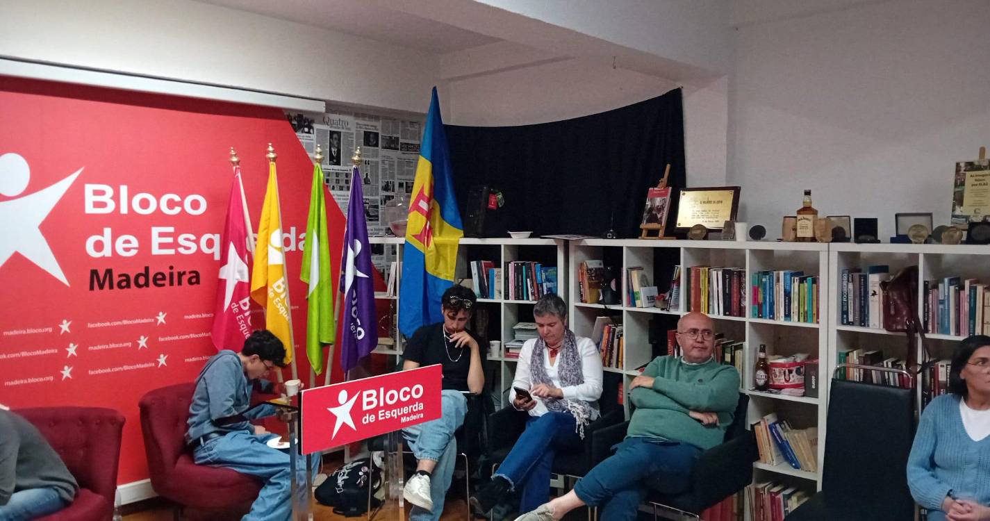 BE diz ser “incompreensível” que se mantenham no poder “pessoas sem ideias novas”