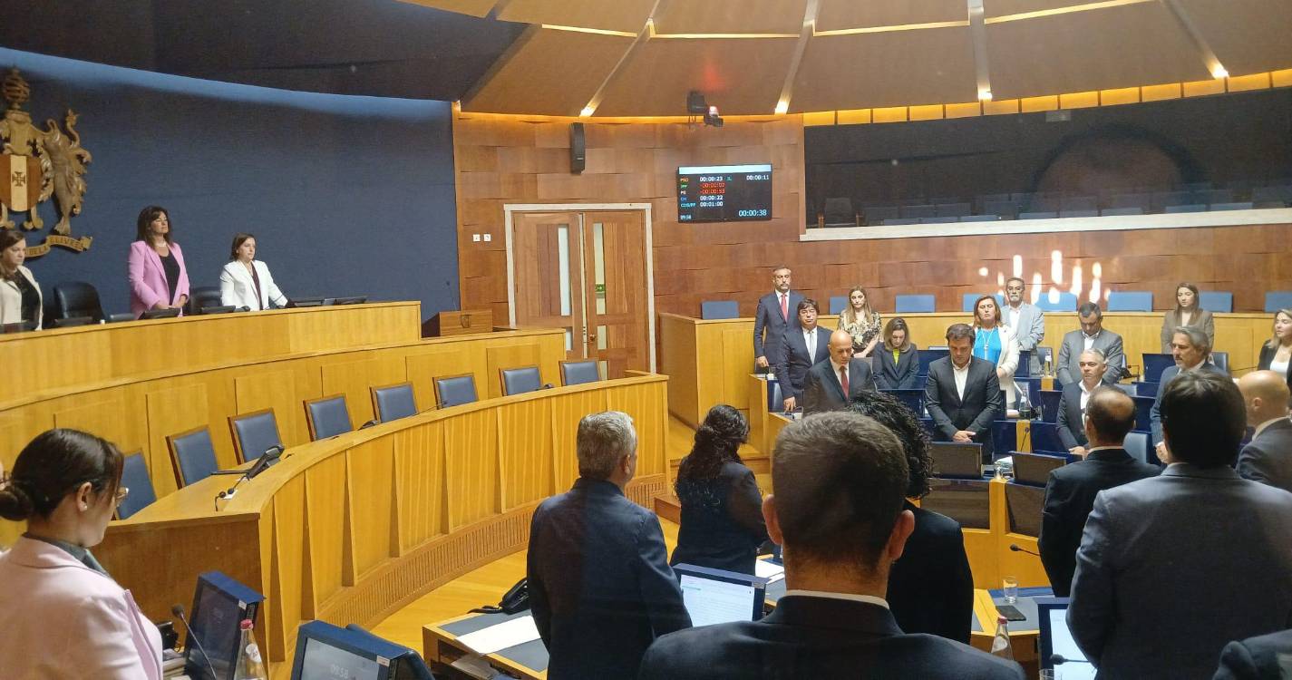 Voto de pesar e minuto de silêncio pelo falecimento do Padre Martins Júnior