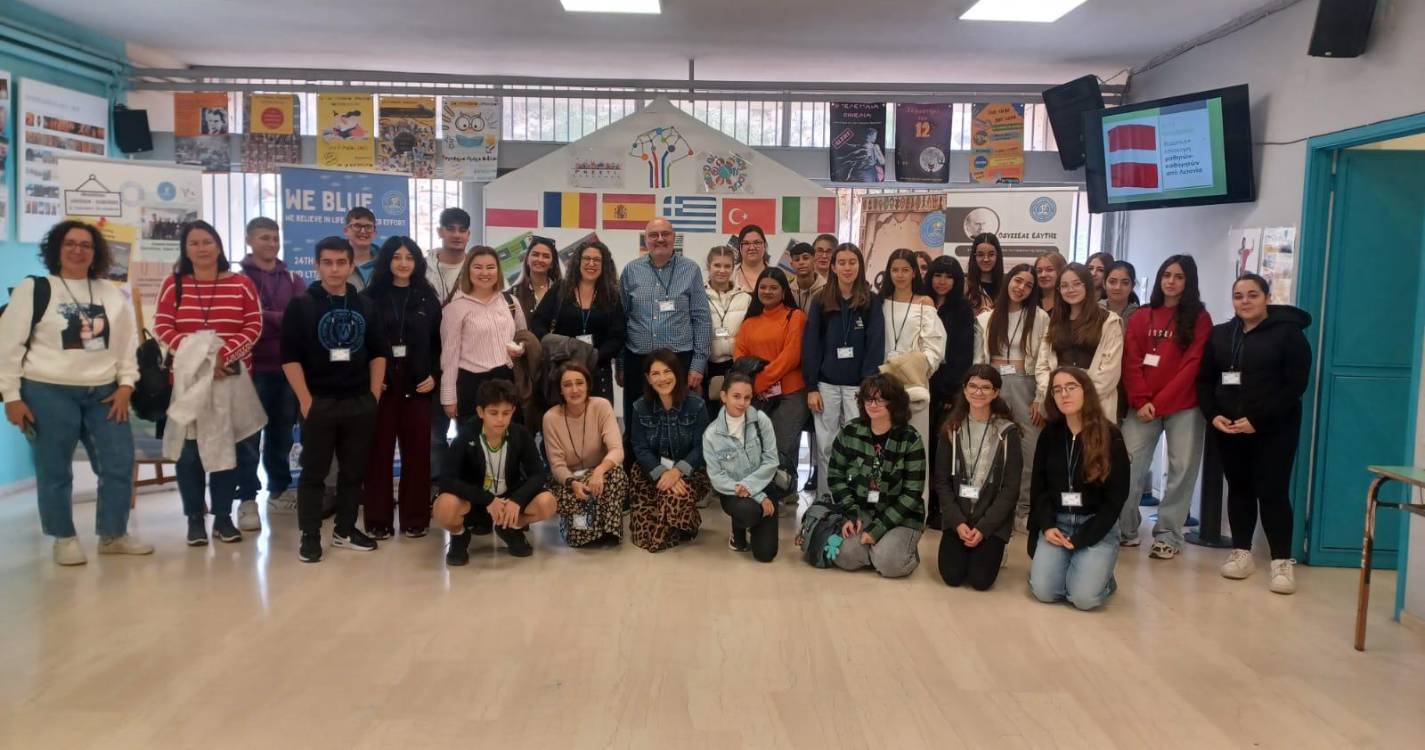 Escola Gonçalves Zarco coordena projeto Erasmus+ “We Blue” com parceiros europeus