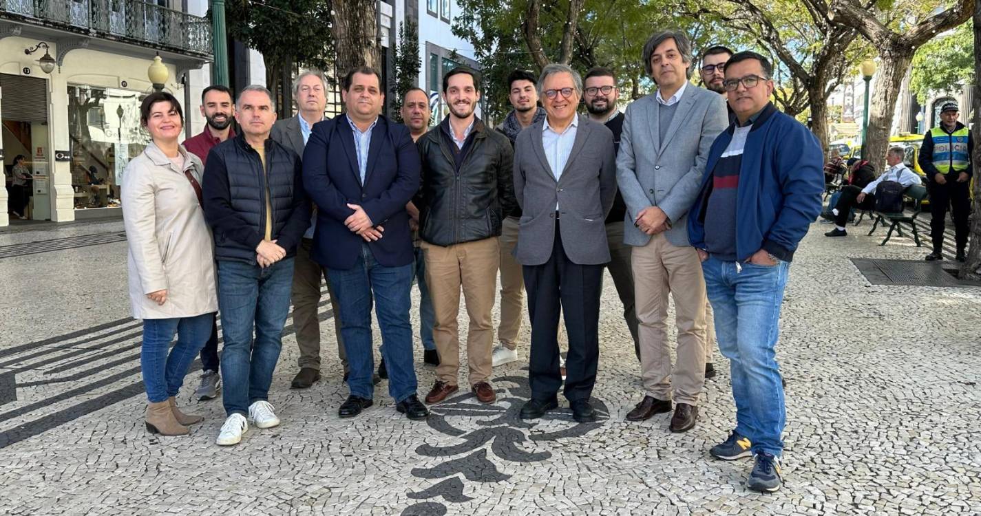 Moções de censura construtivas”, defende Ricardo Vieira