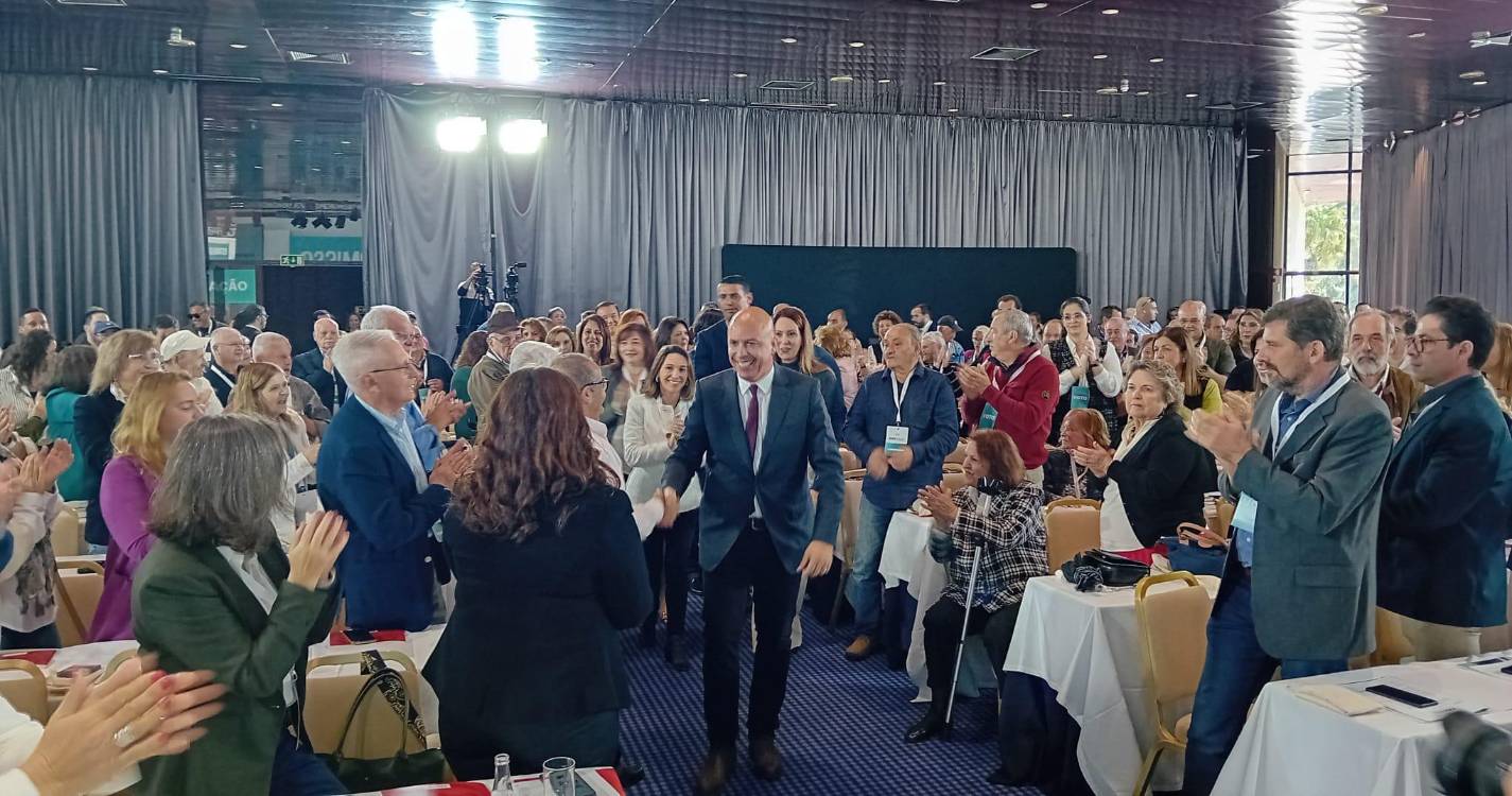 PS cria grupo de trabalho para rever estatutos