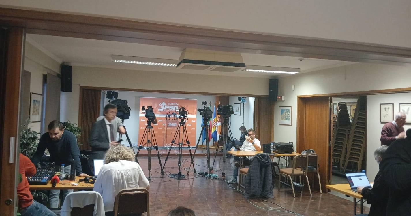 Ambiente contido na sede do PSD