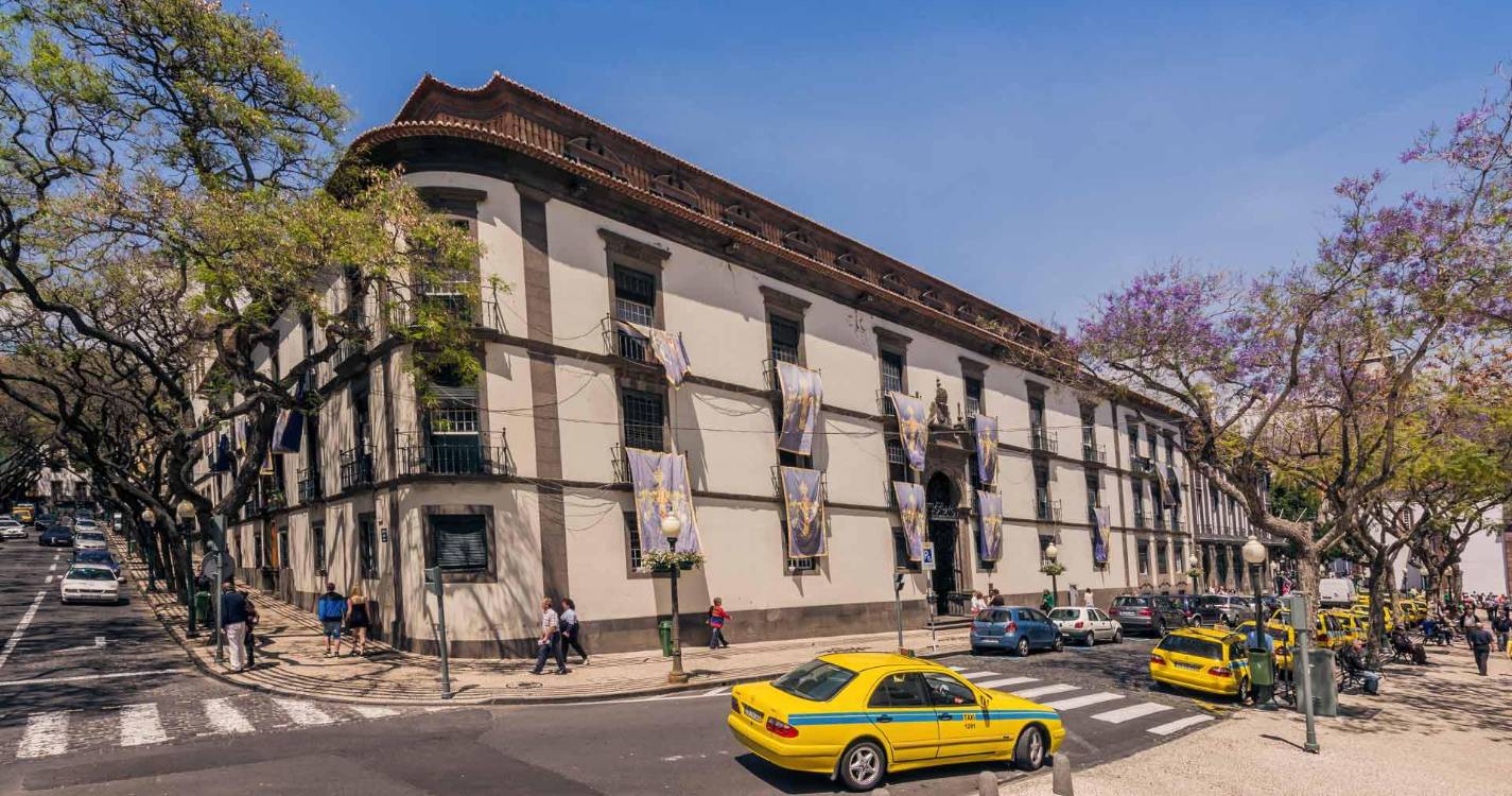 Aumento do salário mínimo na Região publicado em Diário da República