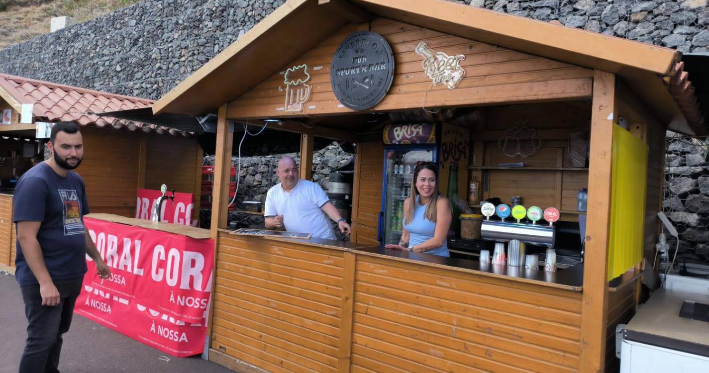 Festa da Cerveja, Doses e Petiscos até domingo na Ribeira Brava (com fotos)