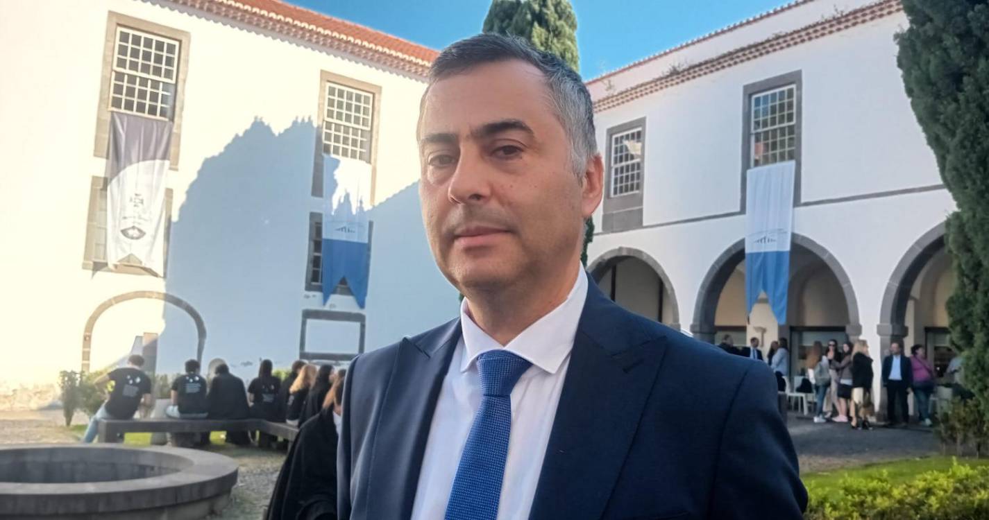 Ministro da Educação diz que UMa tem de diversificar formas de financiamento