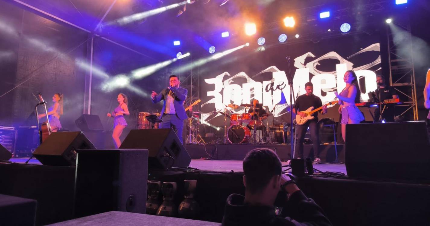 Mariachi e Roni de Melo encerraram Festas de São Pedro na Ribeira Brava