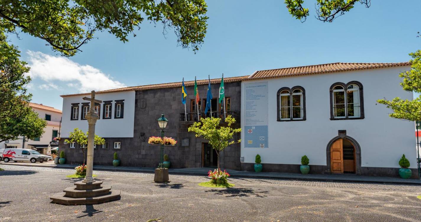 Ministra da Justiça participa amanhã em assinatura de protocolo em Santa Cruz