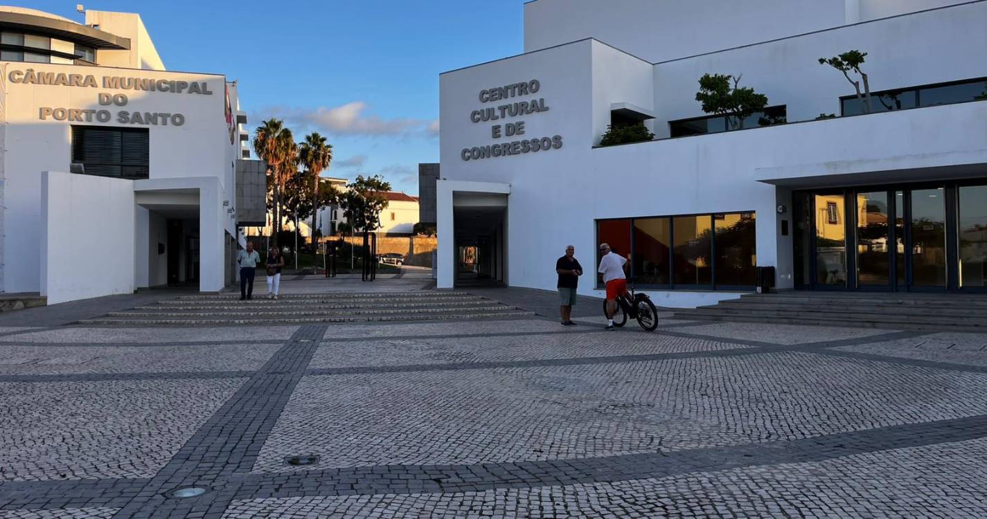 Urnas no centro do Porto Santo com pouca afluência pela manhã