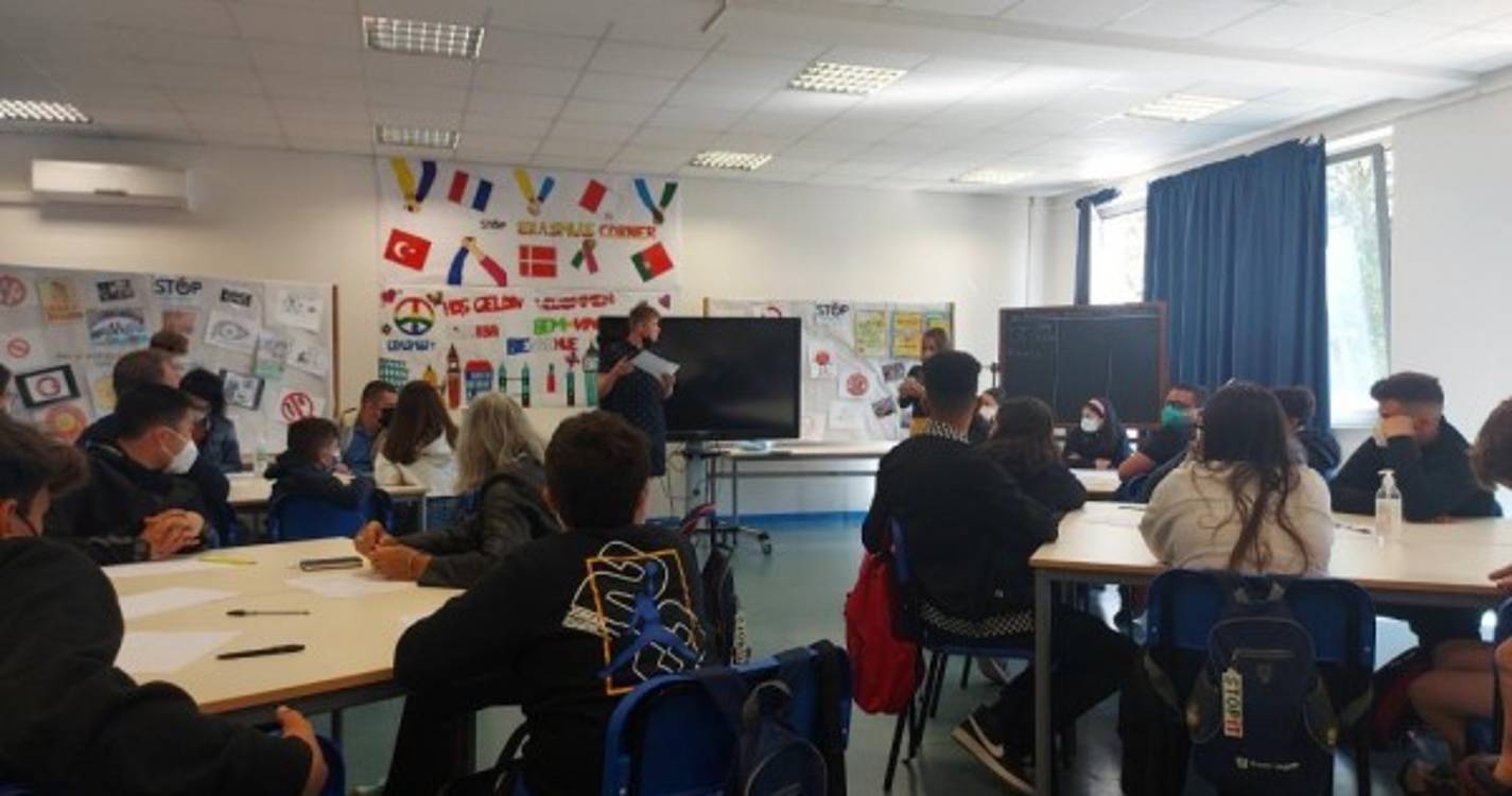 Erasmus+ levou alunos da Escola Ângelo Augusto da Silva até a Itália