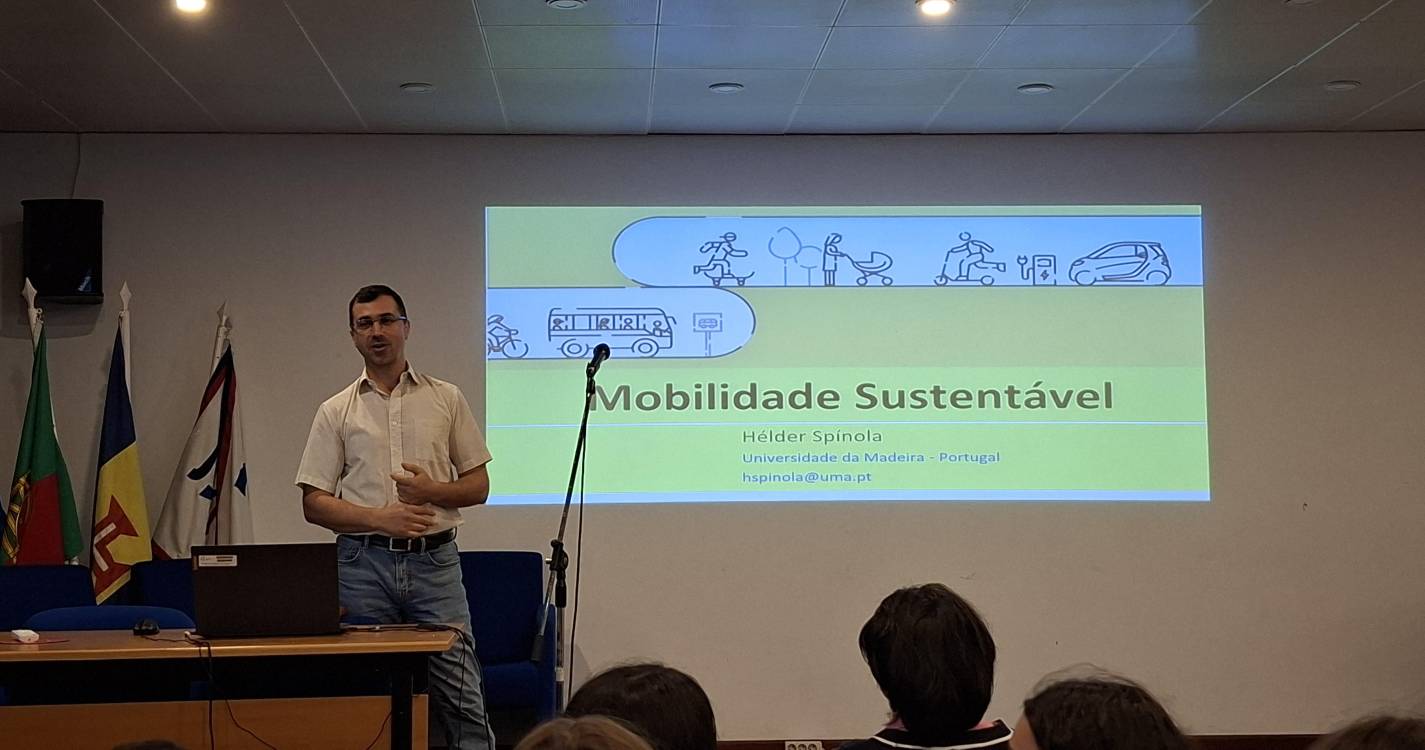 Clube de Ecologia Barbusano sensibiliza para a mobilidade sustentável
