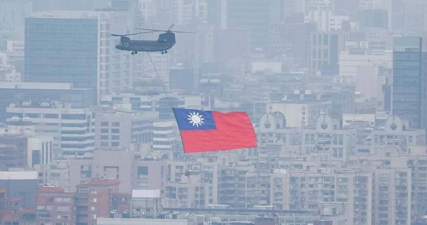 Taiwan deteta pelo terceiro dia consecutivo balões chineses a sobrevoar a ilha