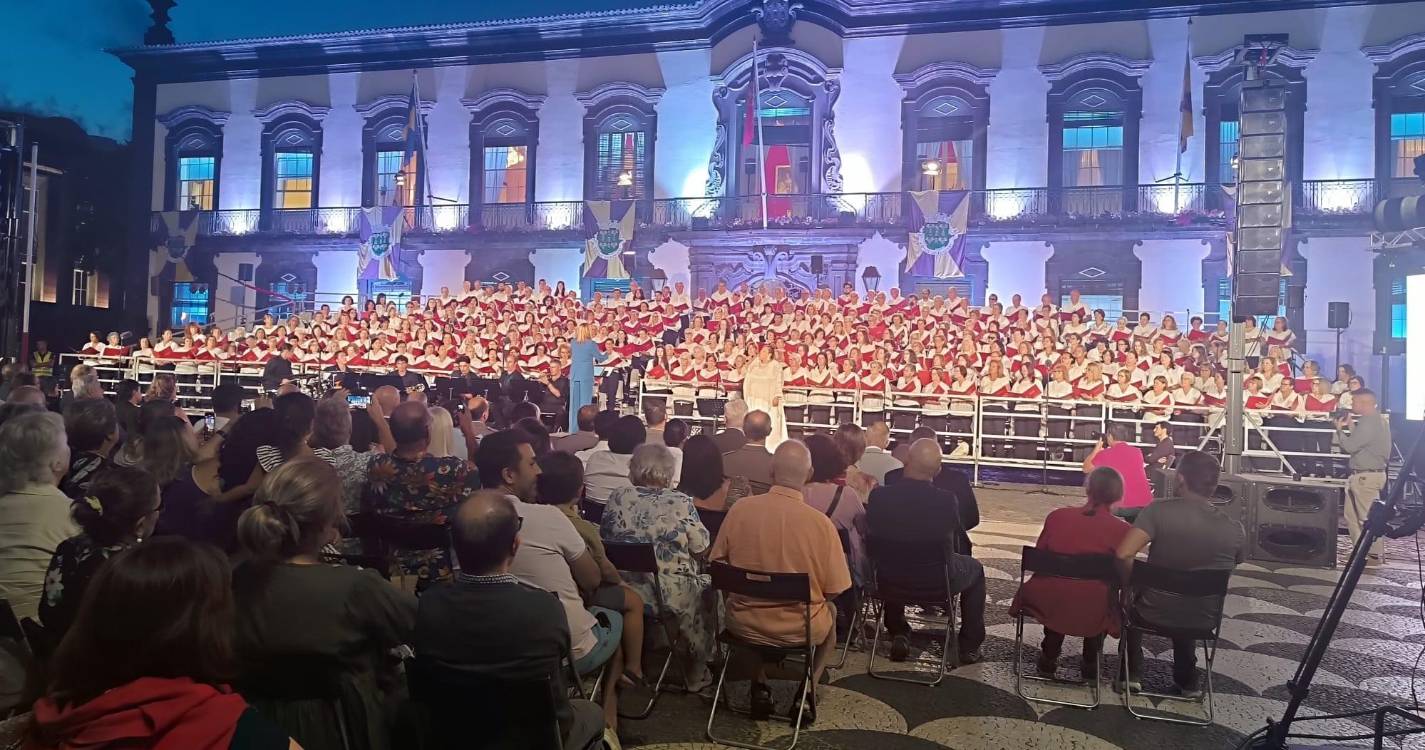 Coro do Funchal abre a festa dos 517 anos da cidade (com fotos)
