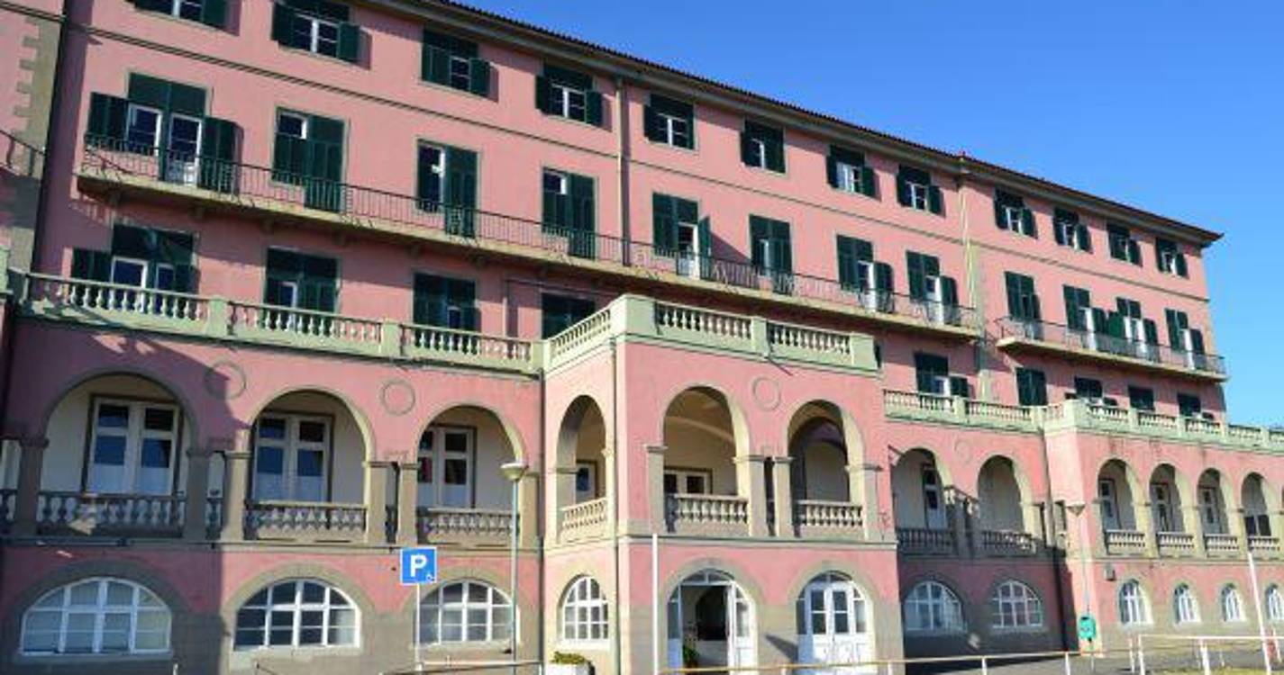 RIR contesta reconversão do Hospital dos Marmeleiros