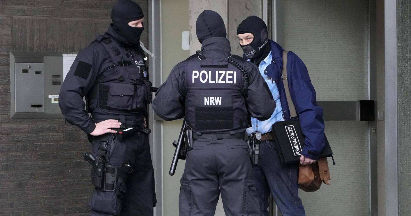 Detido na Alemanha indivíduo que criou lista de políticos a abater