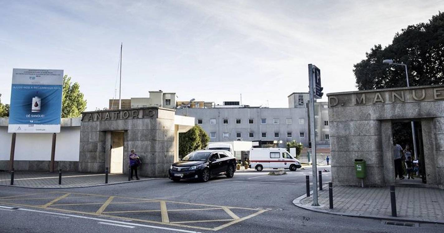 Bebé nasce na receção e bate com a cabeça no chão