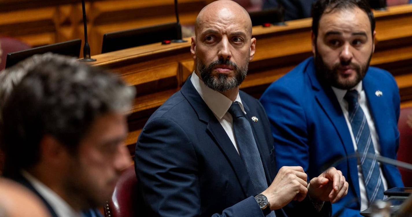 Francisco Gomes exige respostas à ministra da Justiça sobre falta de oficiais de justiça na Madeira