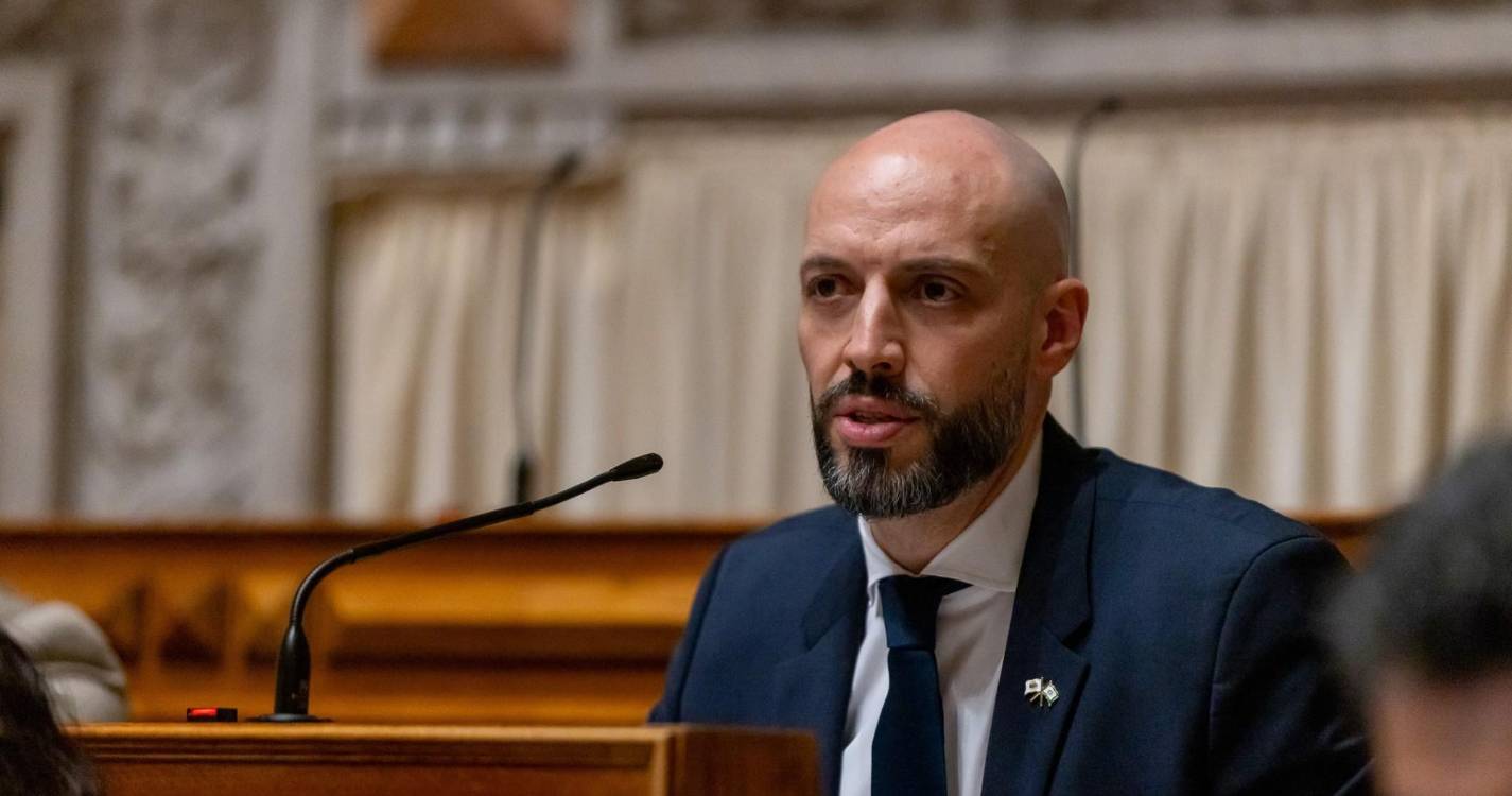 Chega acusa PSD e CDS de abandonarem magistrados das regiões autónomas