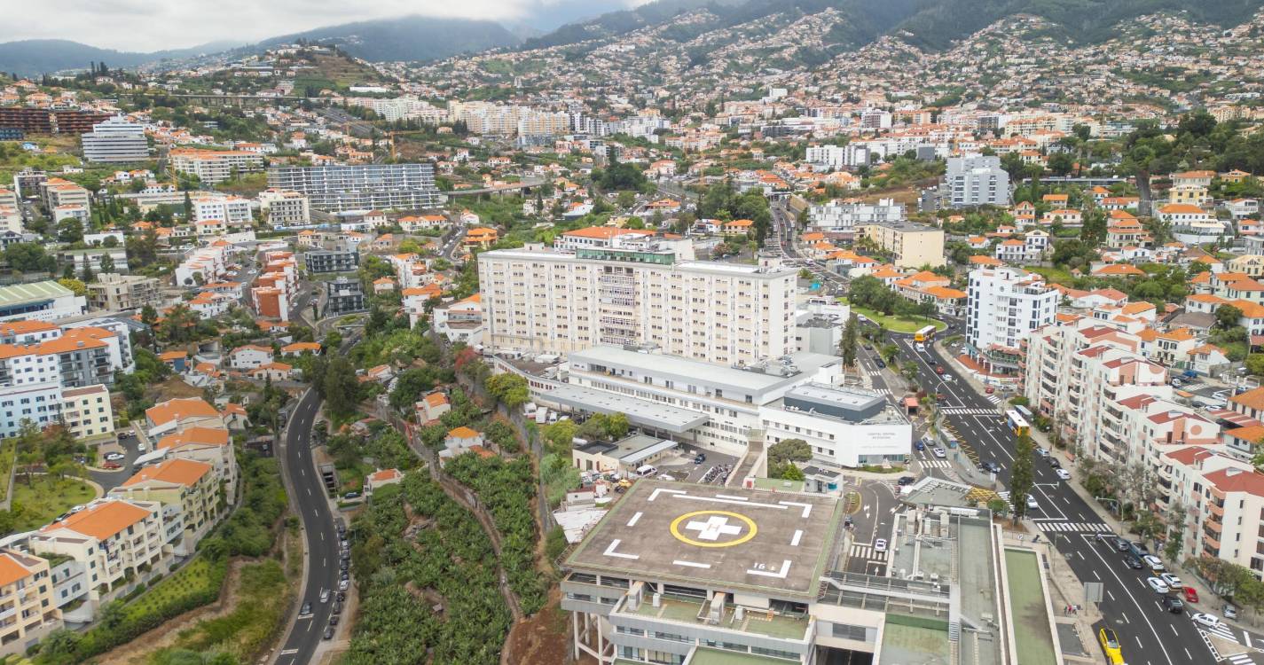 Qual considera ser a melhor utilização futura para o edifício do Hospital Dr. Nélio Mendonça?