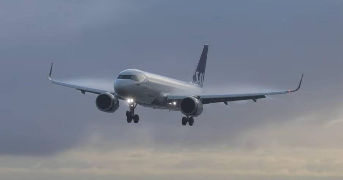 Condensação nas asas de um avião capta atenções ao aterrar na Madeira (com vídeo)